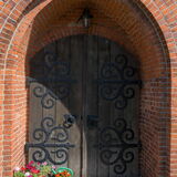 Eingang der Dorfkirche